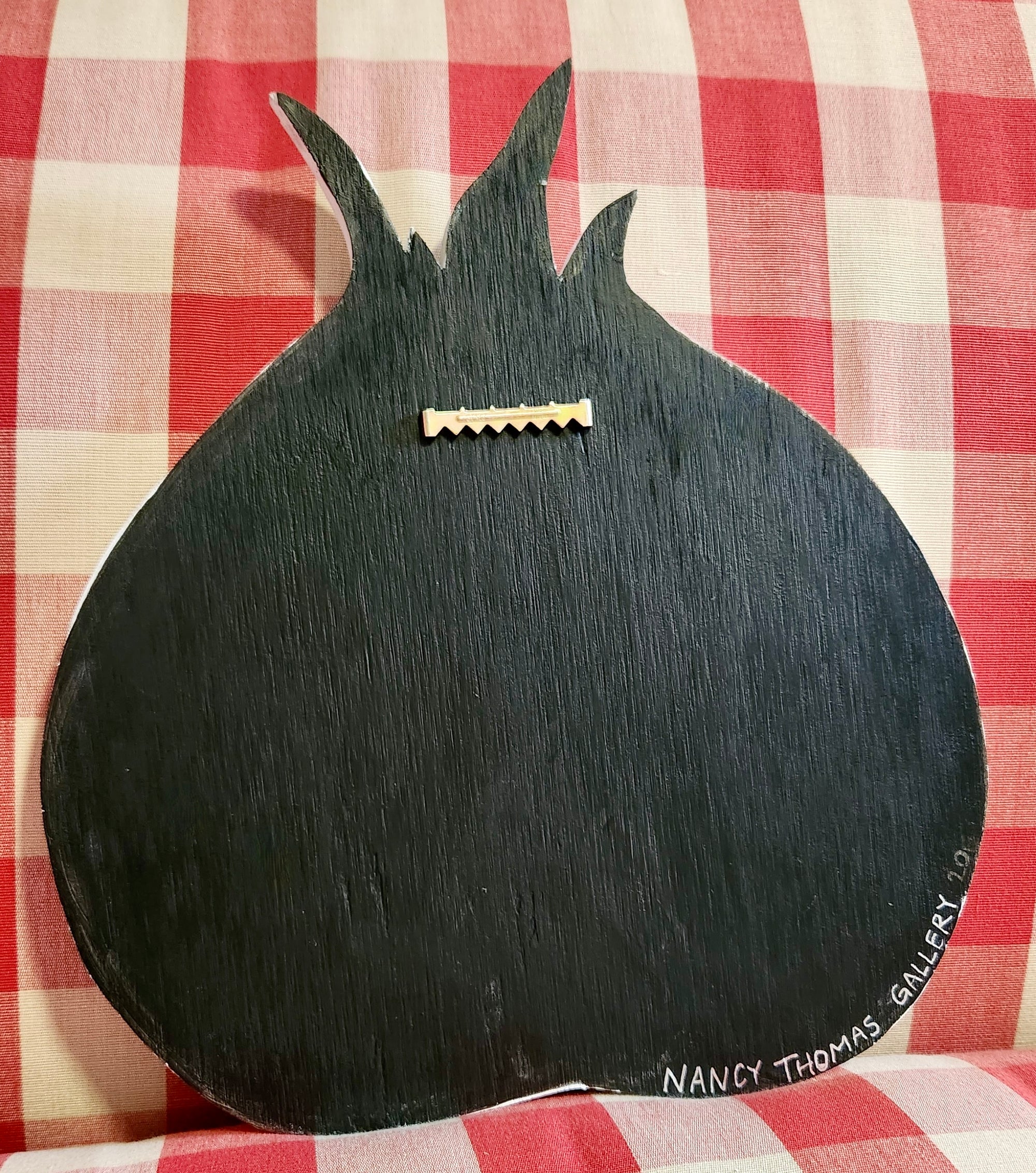 Hand-painted Garlic ~ Kiss the Cook Who Cooks with Garlic