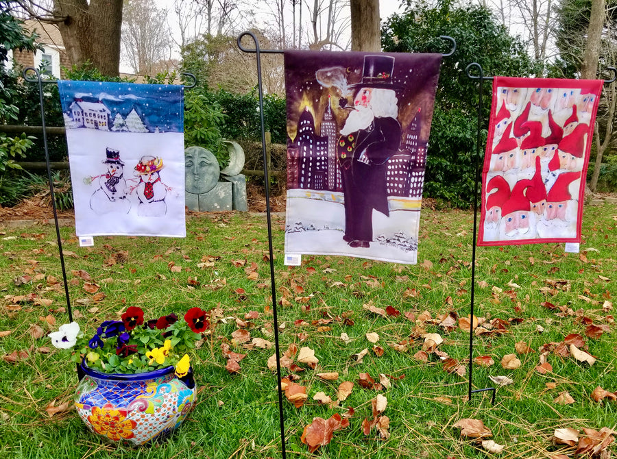 Garden Flags - Uptown Santa